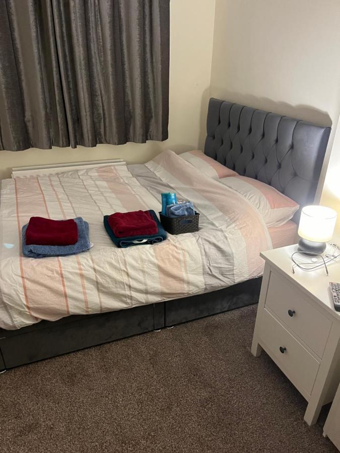 2 St Judes Court D24H1X4 Students Only Apartment Dublin Bagian luar foto